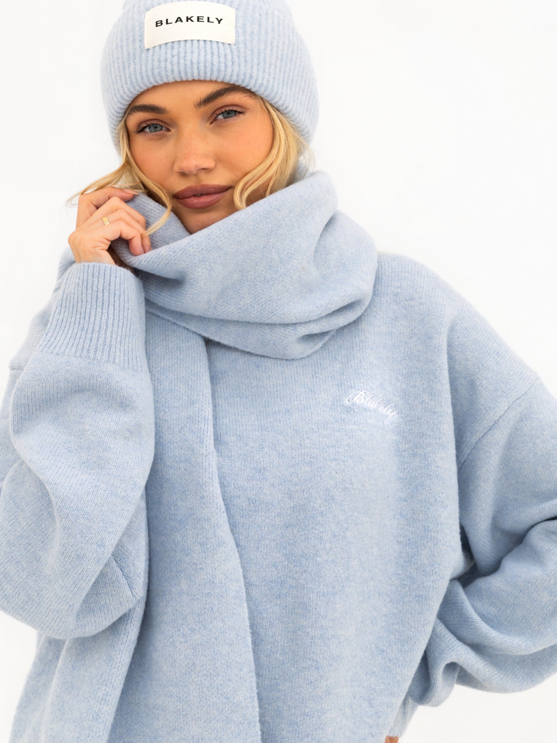 Oversized Knitted Jumper - Baby Blue